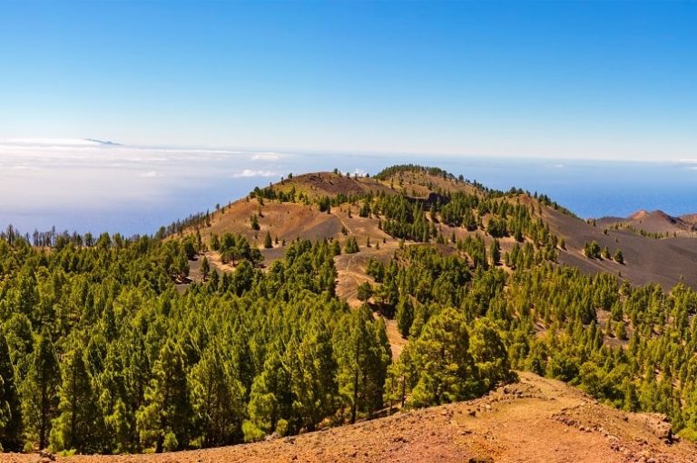 Ruta de los volcanes, vista sobre la isla de La Palma
